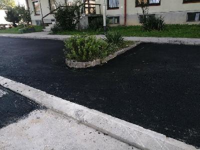 Zavrseni radovi: Asfaltiranje parking prostora ul.Bosanskih Gazija Mz Luke