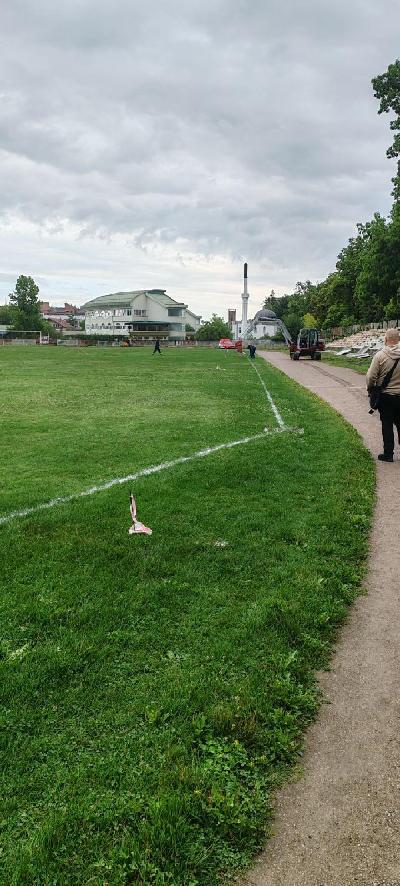 Rekonstrukcija terena i izgradnja atletske staze na stadionu 