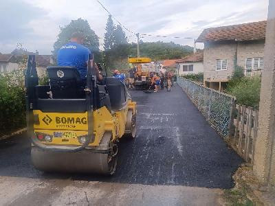 ZAVRŠAVA SE SANACIJA ASFALTNOG KOLOVOZA U CENTRU KULEN VAKUFA
