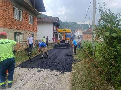 ZAVRŠAVA SE SANACIJA ASFALTNOG KOLOVOZA U CENTRU KULEN VAKUFA