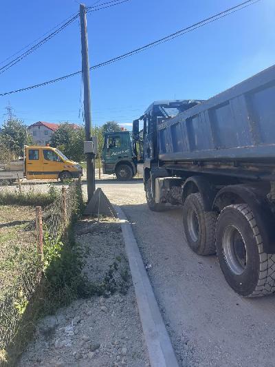 ZAVRŠENO ASFALTIRANJE PRVE FAZE ULICE RADOSLAVA LOPAŠIĆA U MJESNOJ ZAJEDNICI OZIMICE 1