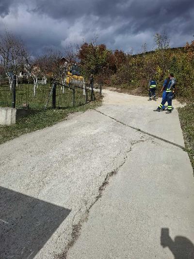 SANACIJA I ASFALTIRANJE LOKALNOG PUTA PODSTRANA U MZ RIPAČ