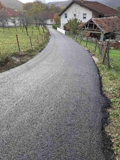 SANACIJA I ASFALTIRANJE LOKALNOG PUTA PODSTRANA U MZ RIPAČ