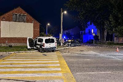 NESAVJESNA VOŽNJA DOVELA DO SAOBRAĆAJNE NEZGODE I OŠTEĆENJA SEMAFORA – SVJETLOSNA SIGNALIZACIJA NA RASKRSNICI KOD BAKŠAIŠKOG MOSTA TRENUTNO NE RADI
