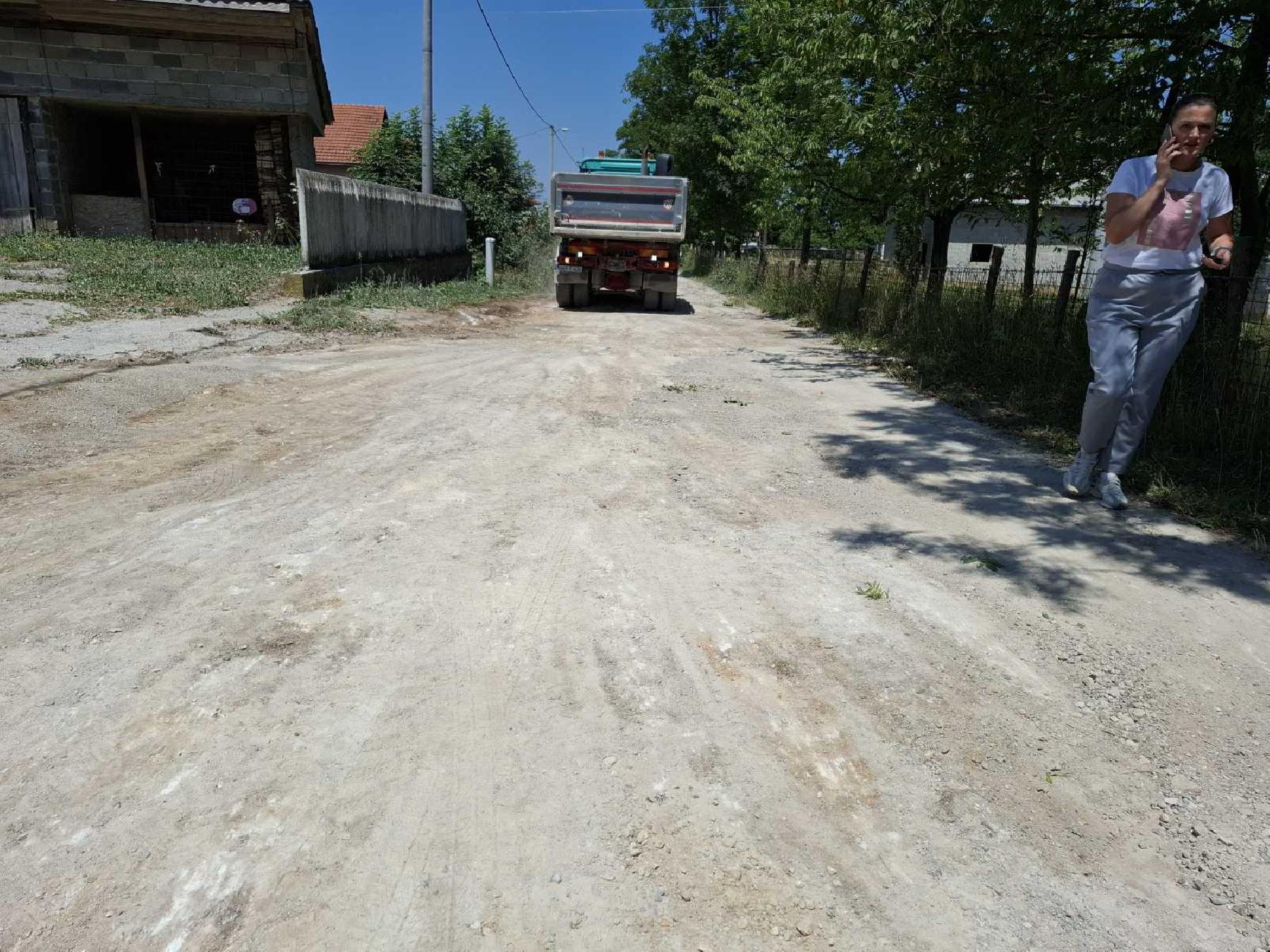 Počela rekonstrukcija lokalnog puta Bajramovići – Izačić (Dionica II)