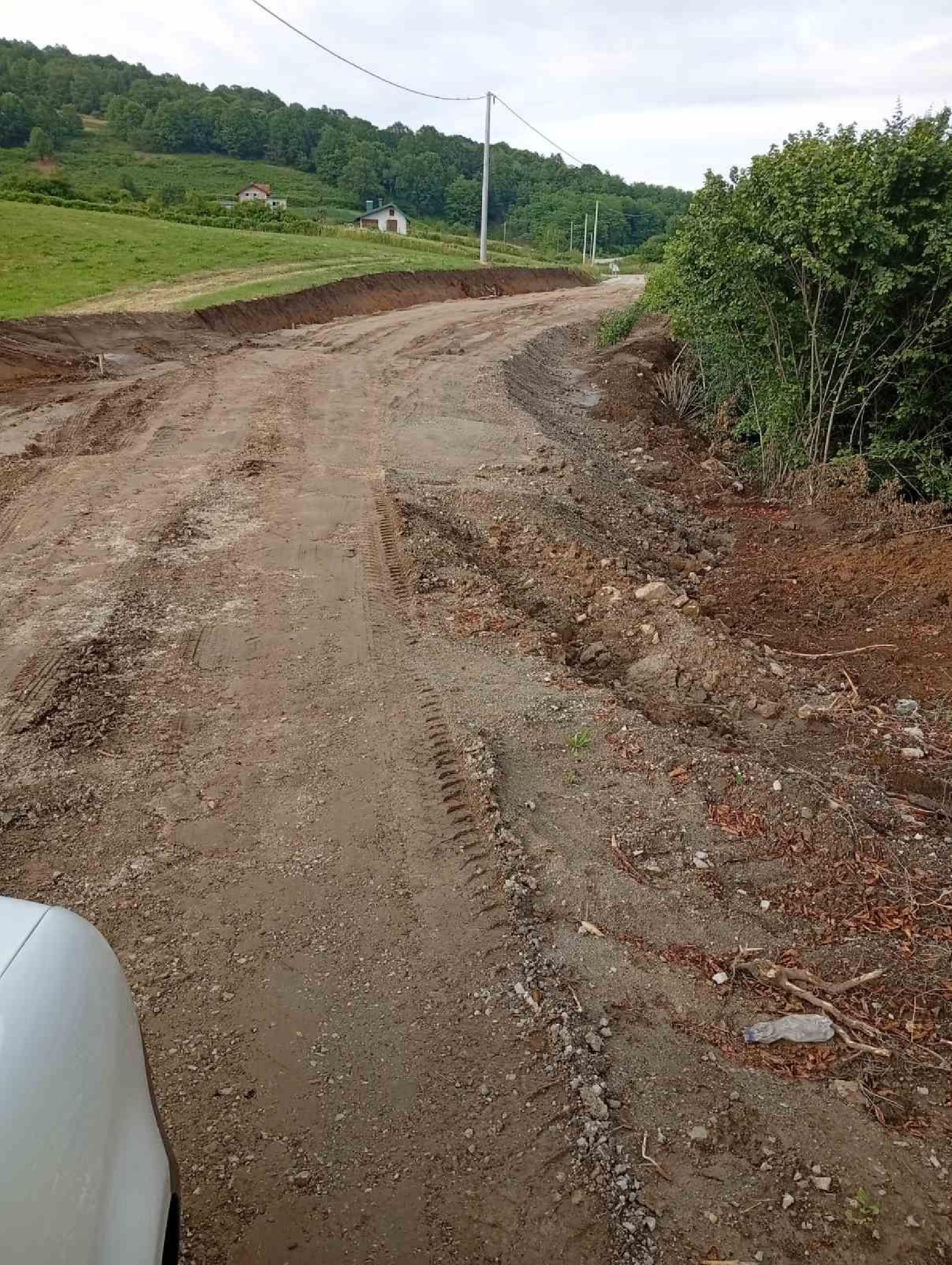 Započela rekonstrukcija lokalnog puta Brekovica – Čizmići – Vrsta (Faza II)