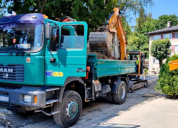 Značajna investicija u gradsku infrastrukturu - Izgradnja saobraćajnice i kanalizacione mreže u Ulici Vasif bega Bišćevića